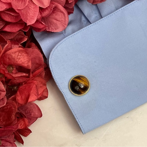 Elegant Round Brown & Gold Striped Tiger’s Eye Cufflinks - Picture 12 of 17